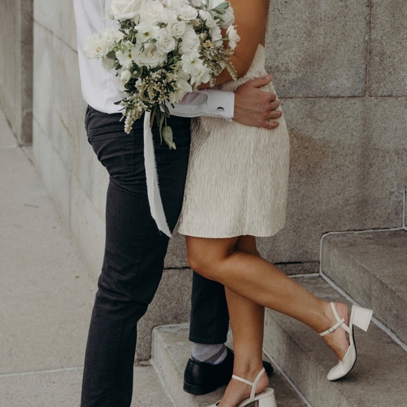 Reformation Rehannin Dress - Size small - Picture 4 of 4